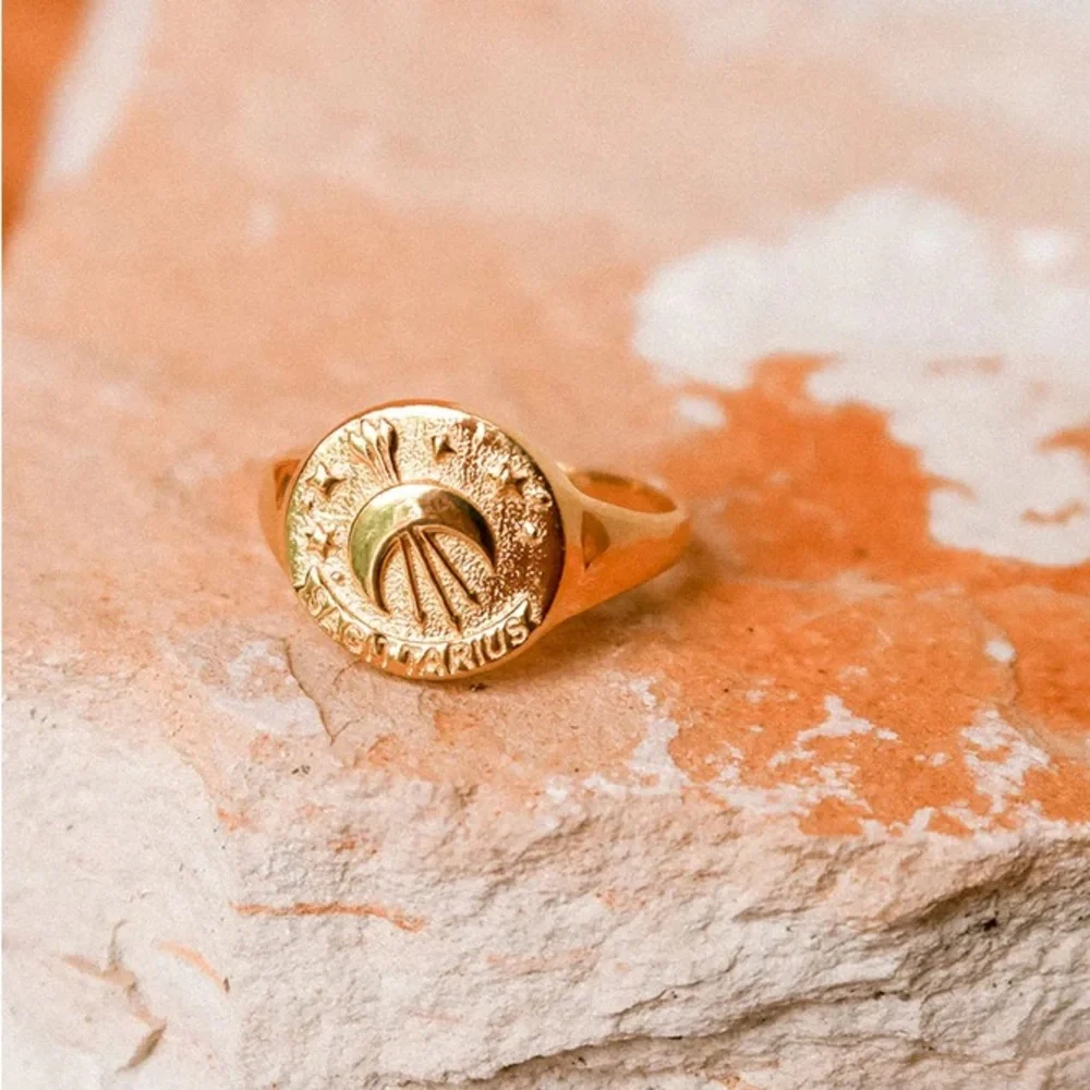 Spell | Gold Sagittarius Stargazer Zodiac Ring | 8 - Picture 1 of 13